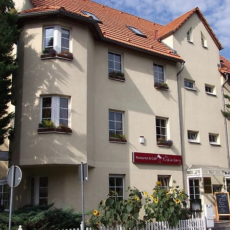 Halle  Pension & Cafe Am Kraehenberg מראה חיצוני תמונה